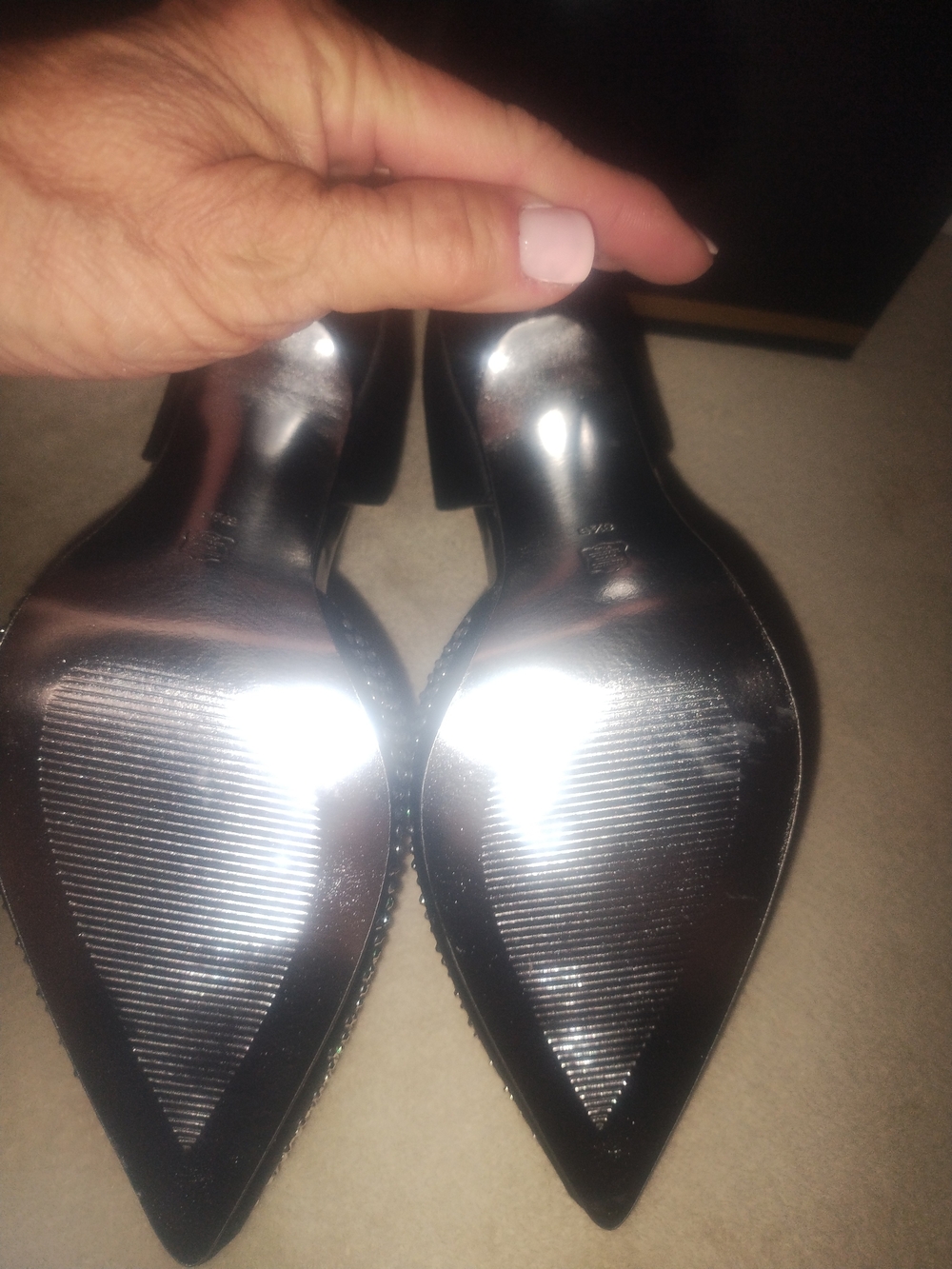 BNWB Black E Live From The Red Carpet Pumps - Picture 3 of 3